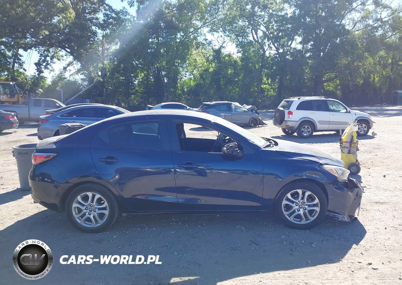 2018 Toyota Yaris Ia VIN:3MYDLBYV9JY306434 - 13
