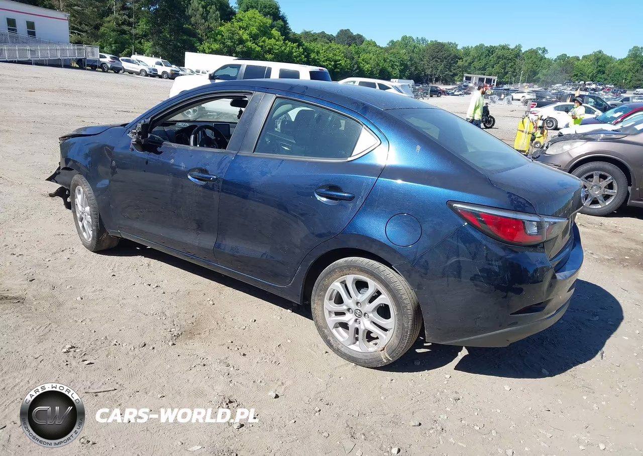 2018 Toyota Yaris Ia VIN:3MYDLBYV9JY306434 - 3