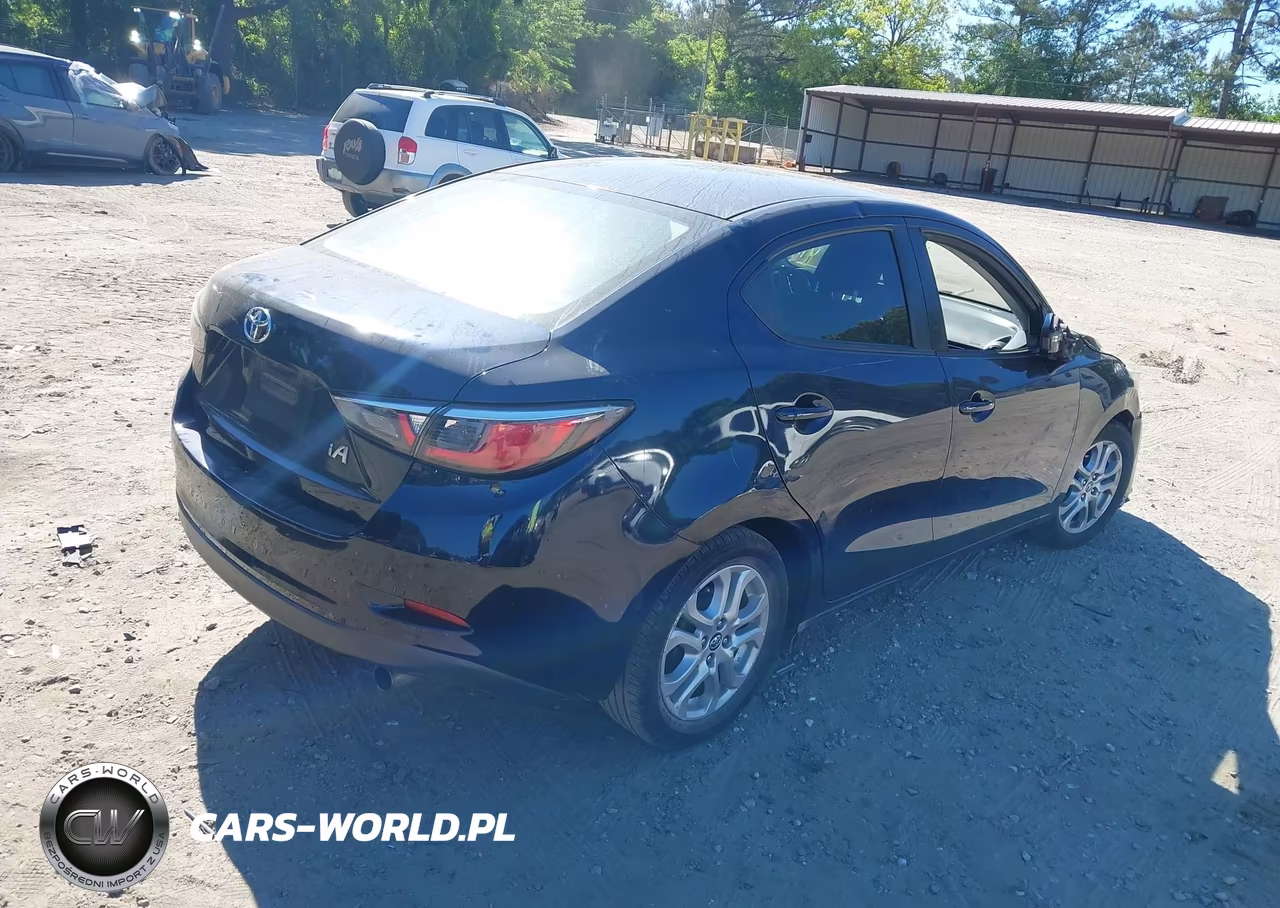 2018 Toyota Yaris Ia VIN:3MYDLBYV9JY306434 - 4