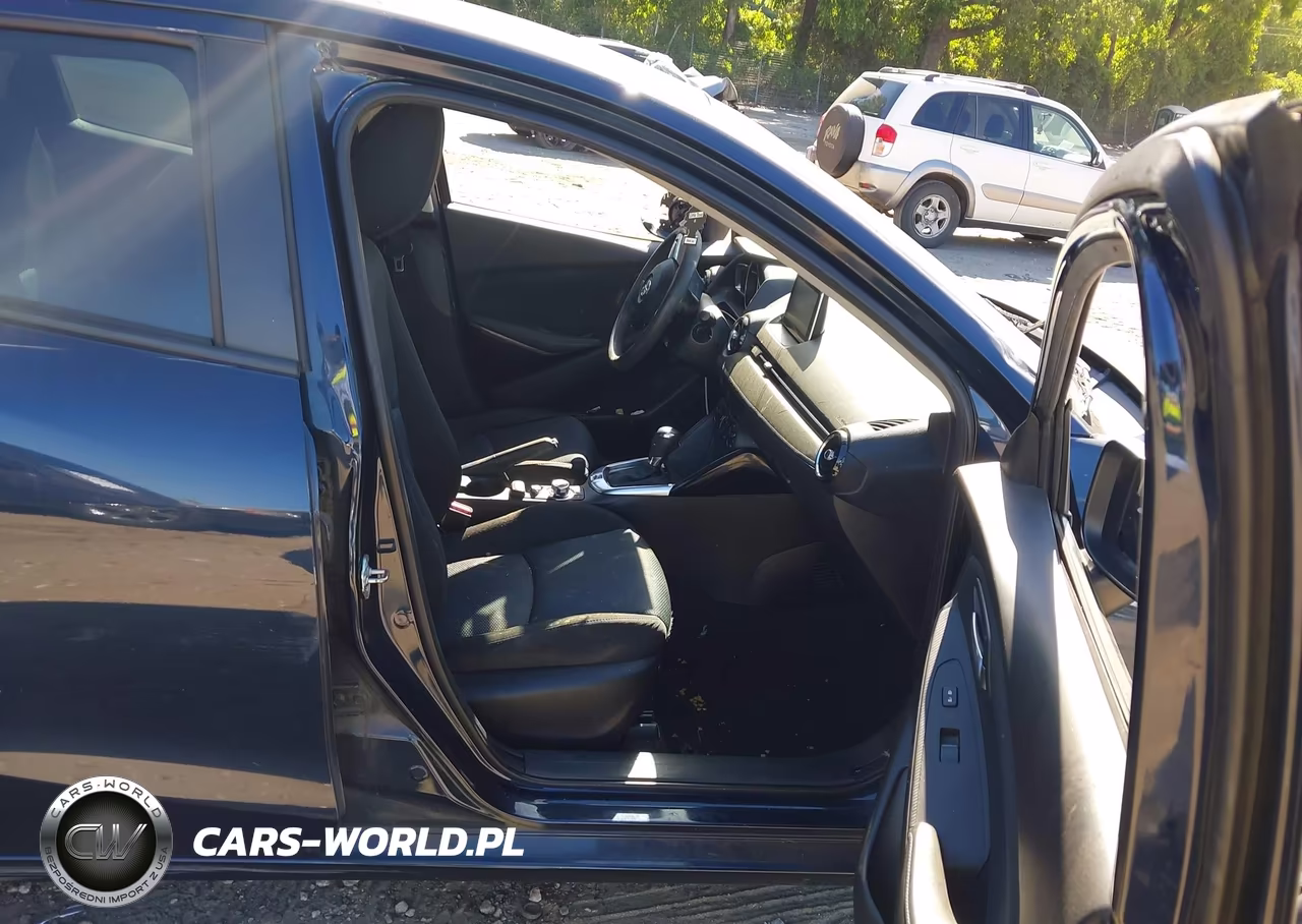 2018 Toyota Yaris Ia VIN:3MYDLBYV9JY306434 - 5