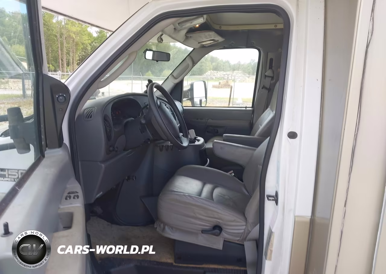 2004 Ford E-450 Cutaway Standard VIN:1FDXE45S94HA91287 - 6
