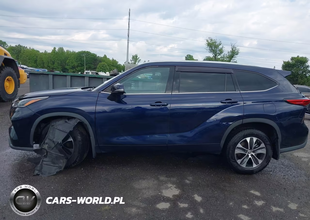 2021 Toyota Highlander Xle VIN:5TDGZRBH0MS554685 - 14