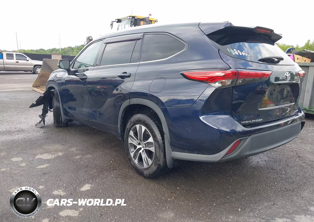 2021 Toyota Highlander Xle VIN:5TDGZRBH0MS554685 - 3