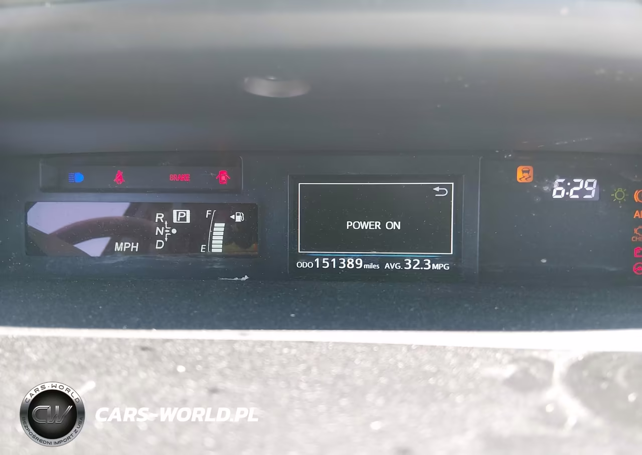 2017 Toyota Prius V Three VIN:JTDZN3EU9HJ072049 - 7