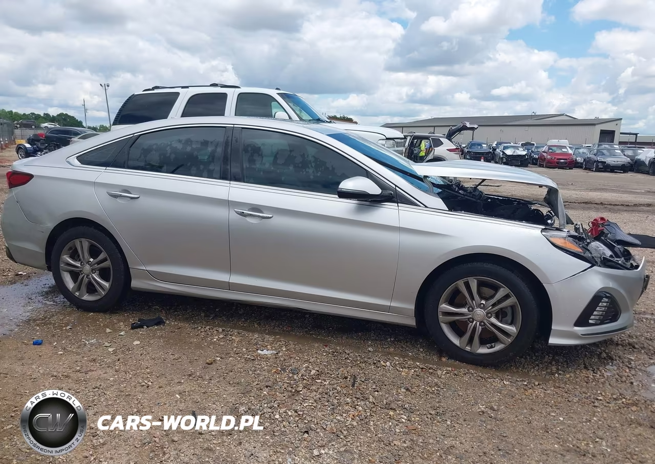 2018 Hyundai Sonata Limited VIN:5NPE34AF5JH724214 - 13