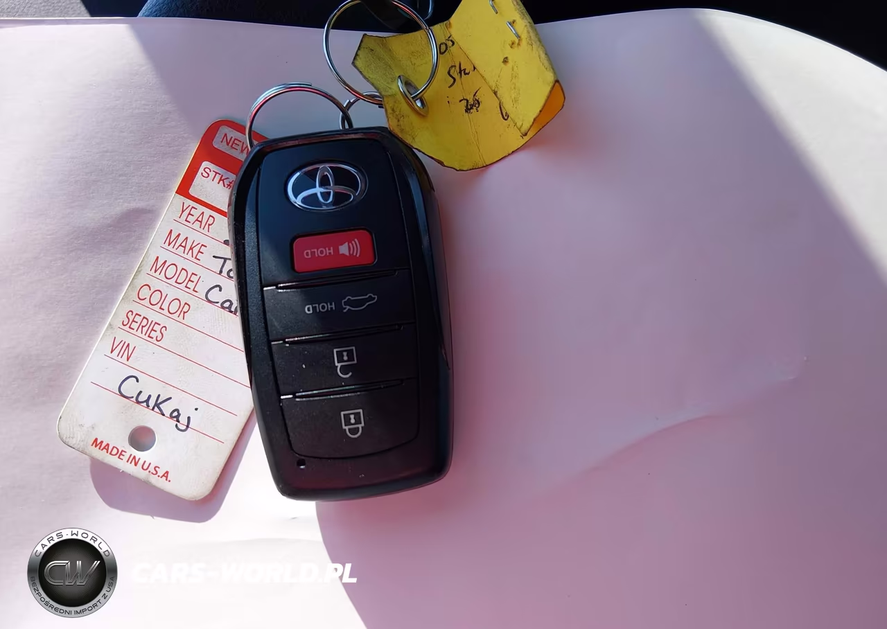 2025 Toyota Camry Le VIN:4T1DAACK3SU188117 - 11