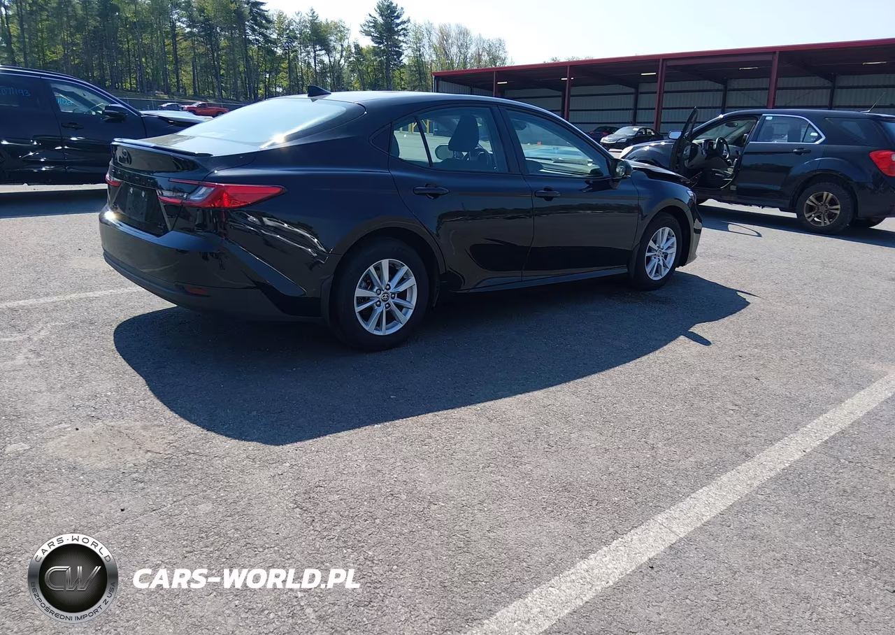 2025 Toyota Camry Le VIN:4T1DAACK3SU188117 - 4