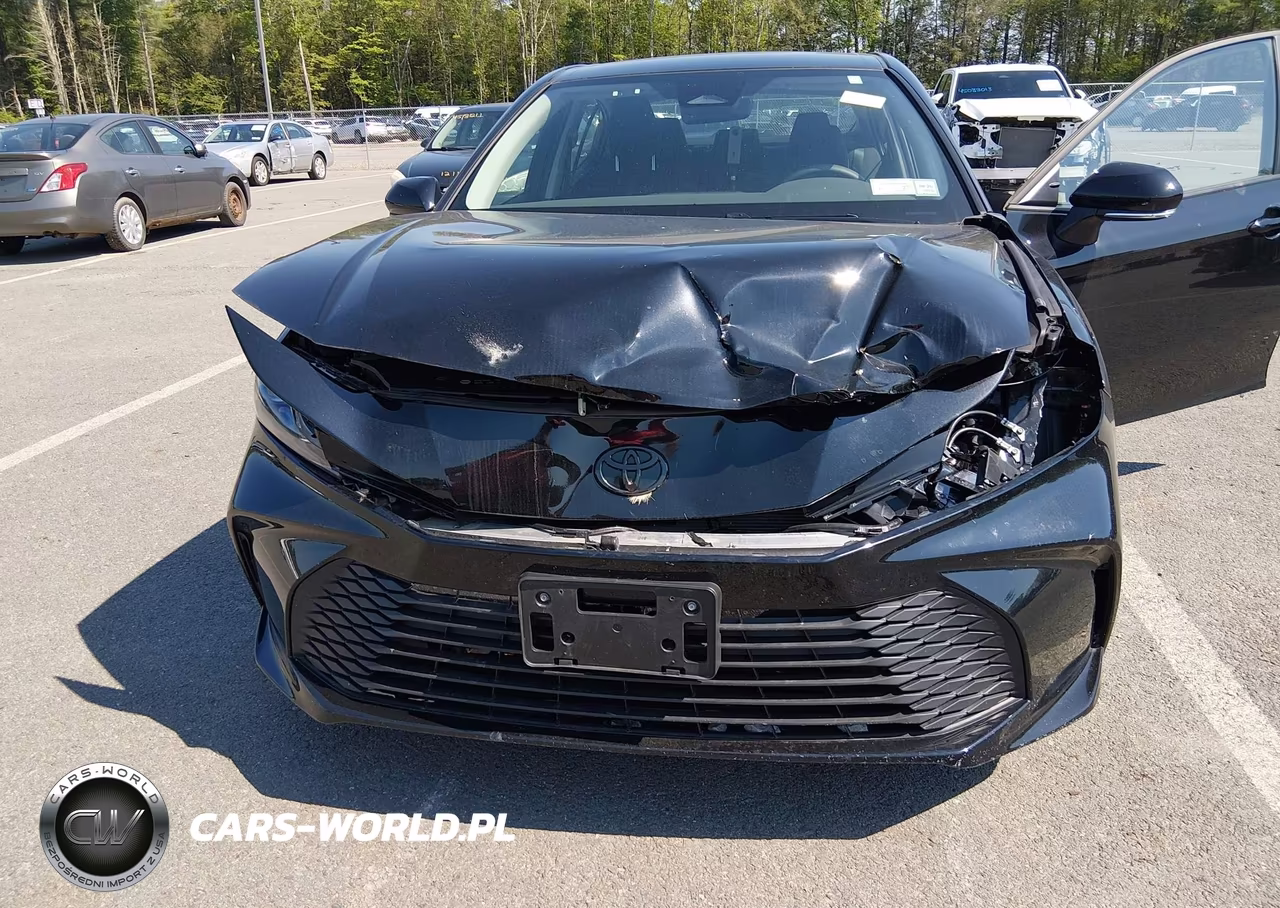 2025 Toyota Camry Le VIN:4T1DAACK3SU188117 - 6