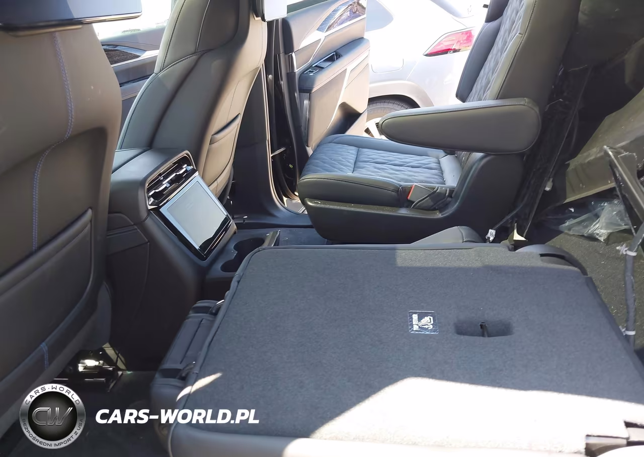 2025 Cadillac Escalade VIN:1GYTECKL3SU102728 - 6