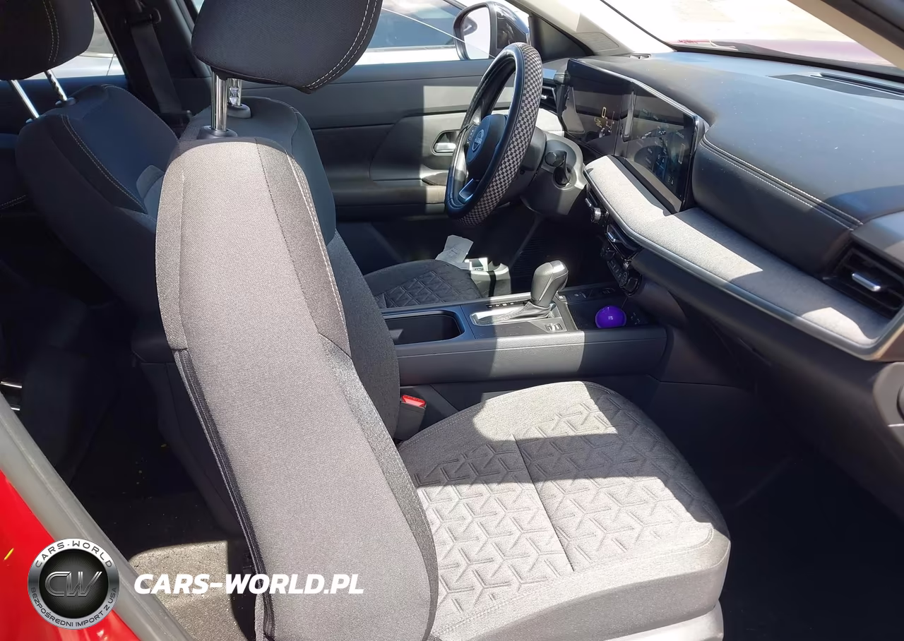 2026 Nissan Kicks Sv VIN:3N8AP6CB8TL323630 - 5