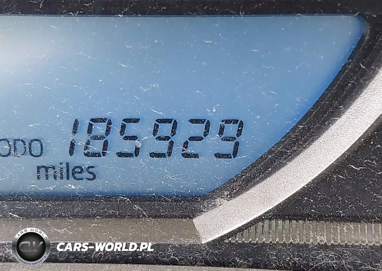 2015 Toyota Rav4 Xle VIN:2T3RFREV1FW281132 - 16
