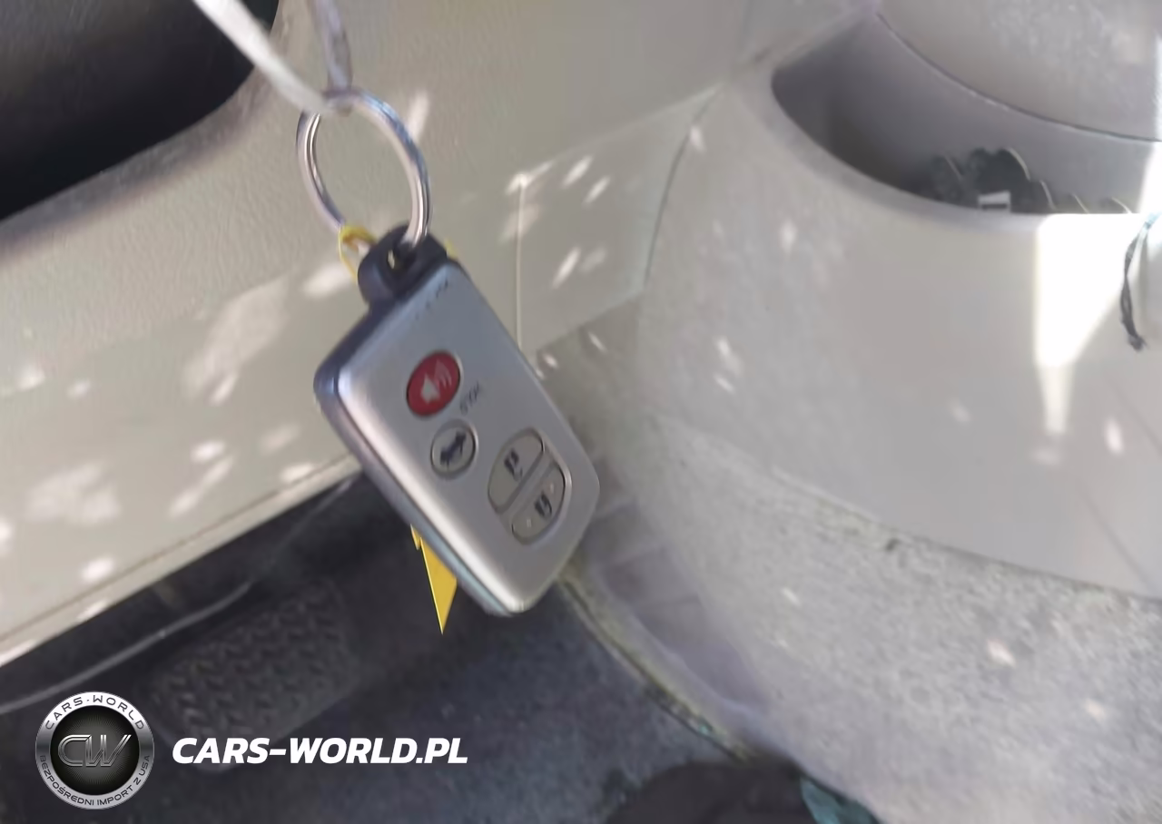 2008 Toyota Camry Hybrid VIN:4T1BB46KX8U047023 - 11