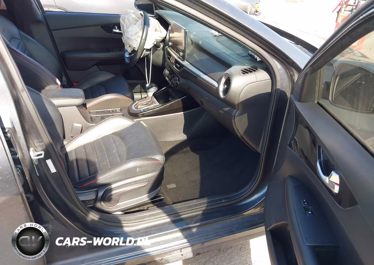 2022 Kia Forte Gt VIN:3KPF44AC3NE434183 - 5