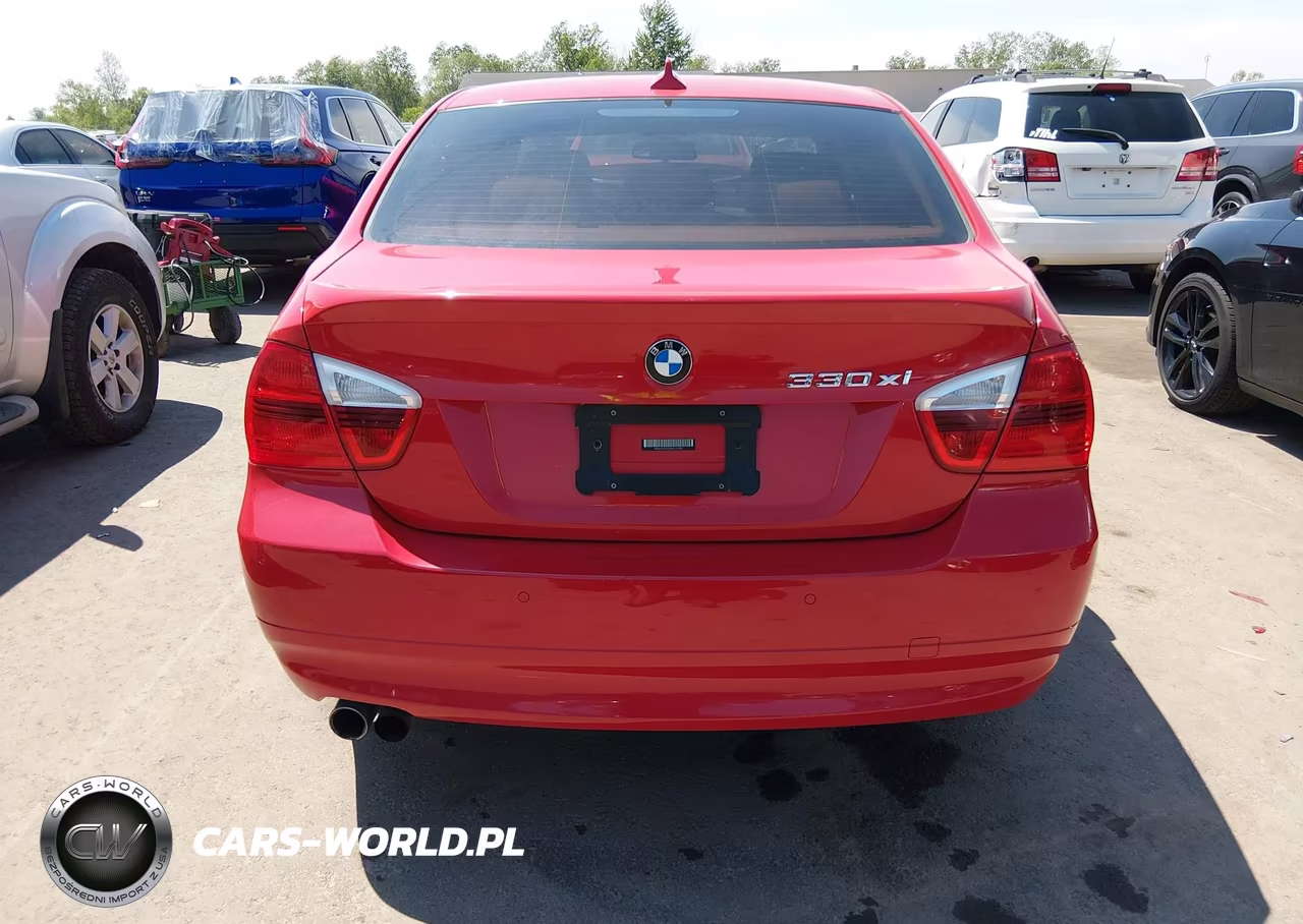 2006 BMW 330Xi VIN:WBAVD33556KL52195 - 16