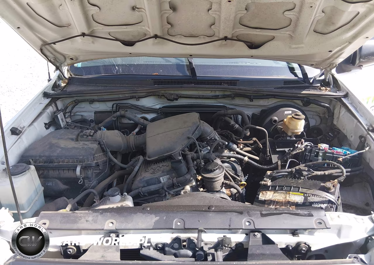 2014 Toyota Tacoma Prerunner VIN:5TFTX4GN0EX034469 - 10