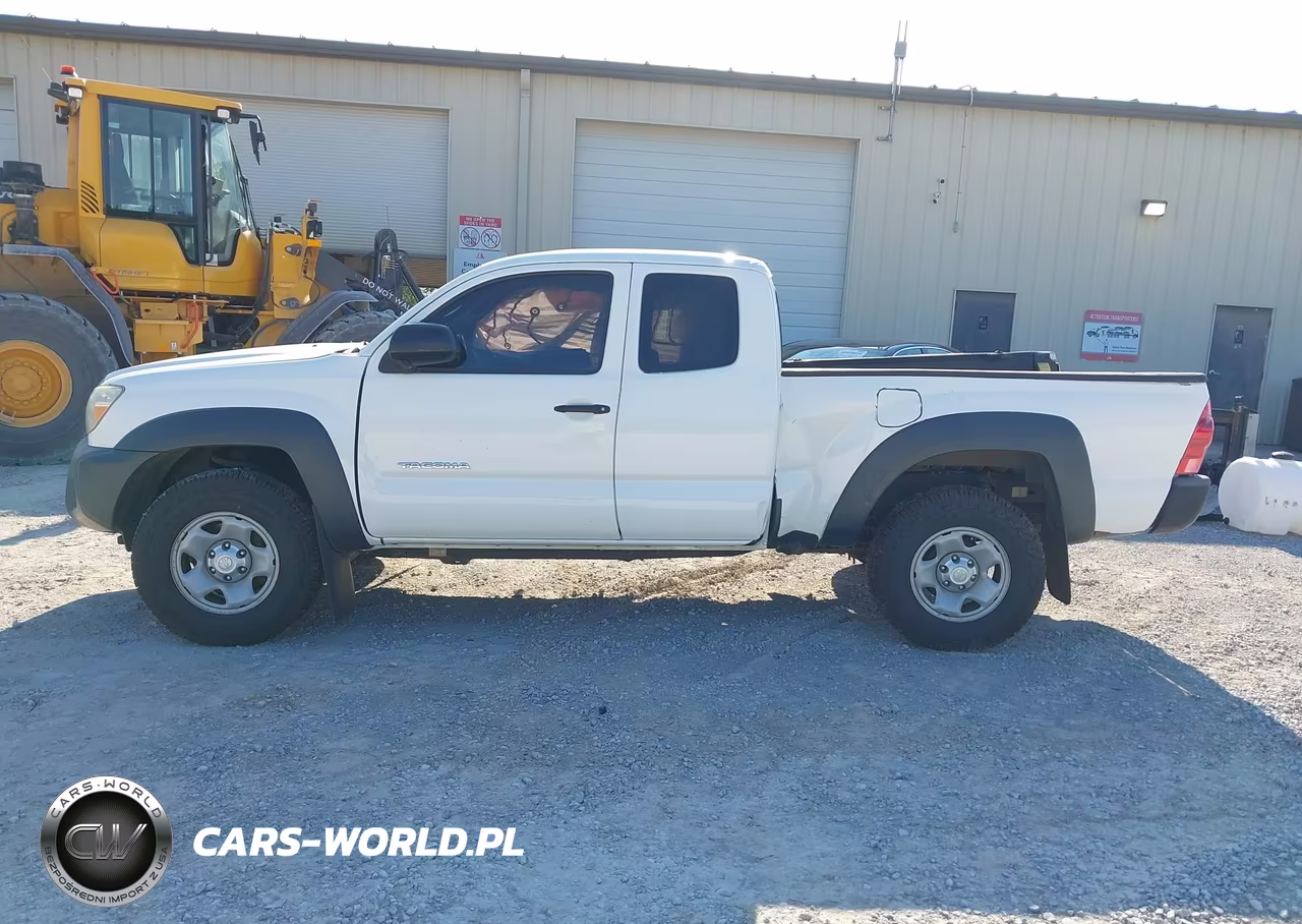 2014 Toyota Tacoma Prerunner VIN:5TFTX4GN0EX034469 - 14