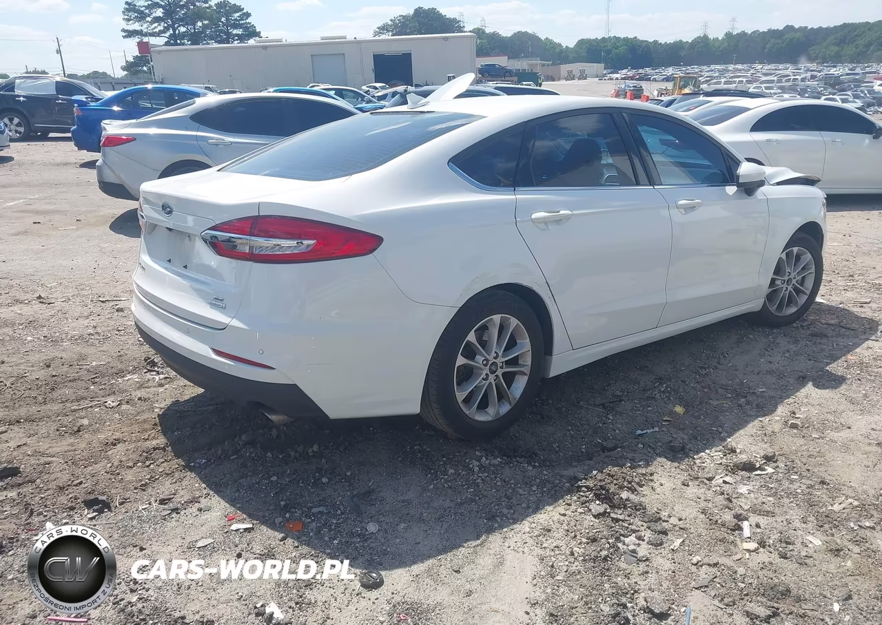 2020 Ford Fusion Se VIN:3FA6P0HDXLR221192 - 4