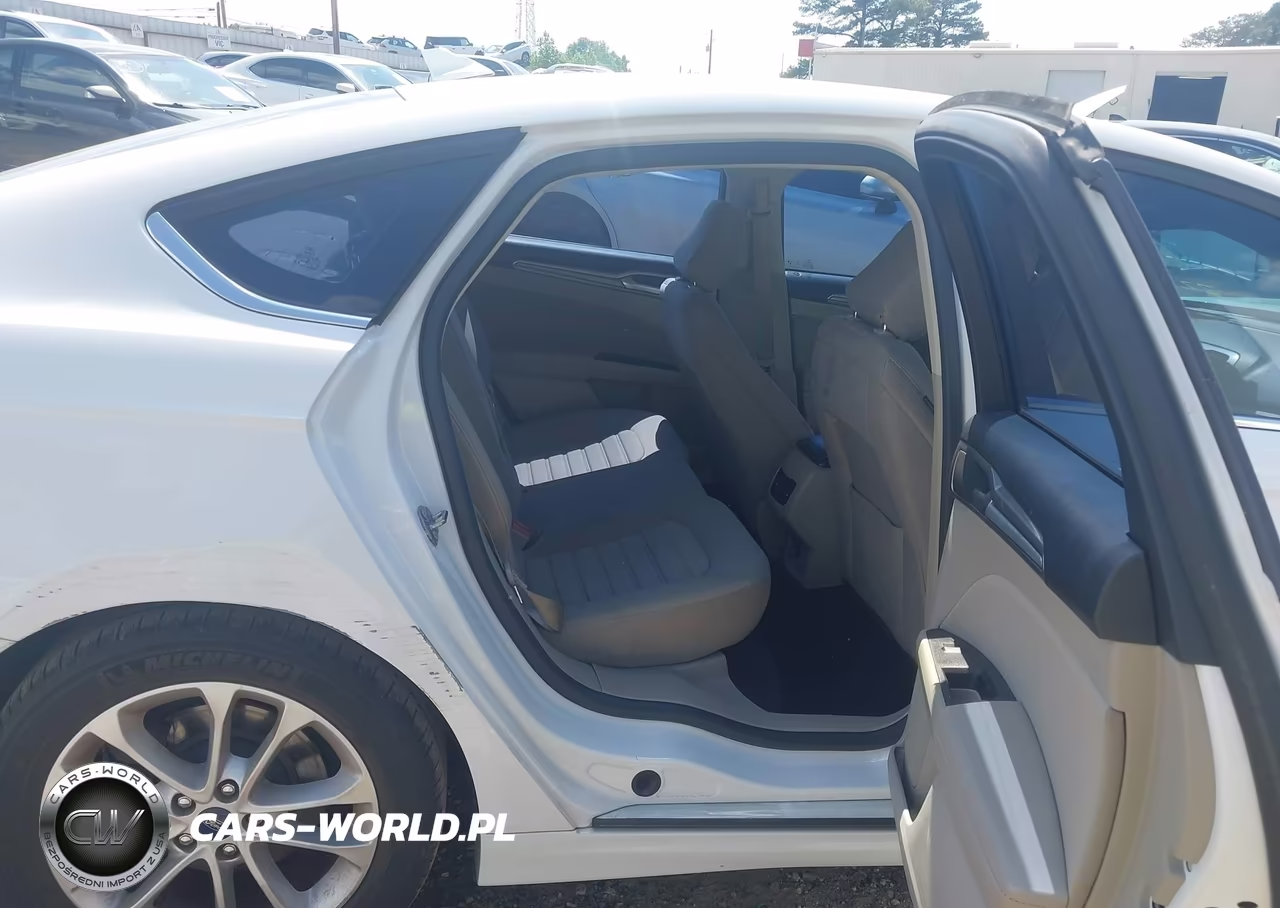2020 Ford Fusion Se VIN:3FA6P0HDXLR221192 - 8