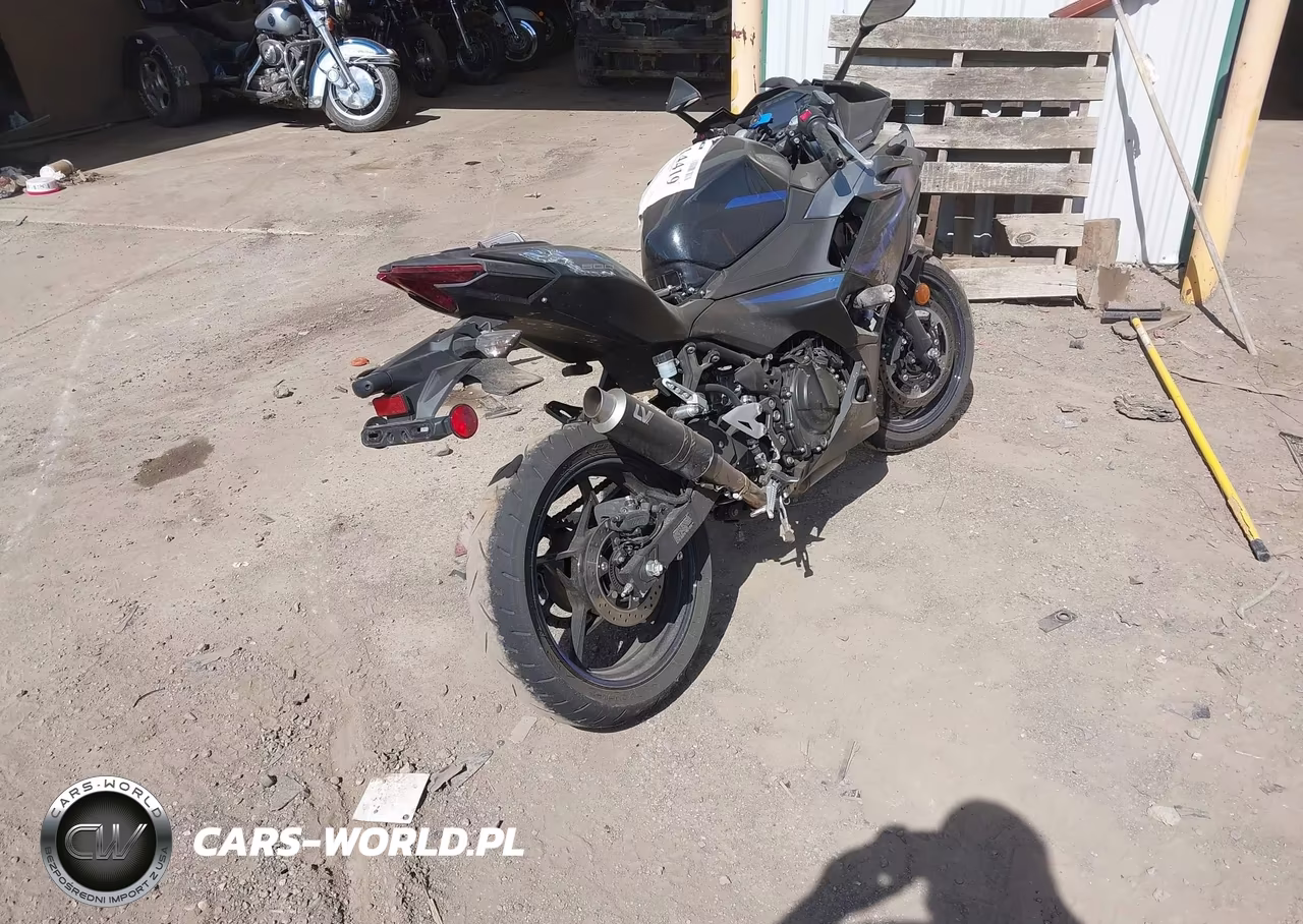 2025 Kawasaki Ex500 VIN:ML5EXGG14SDA59294 - 4