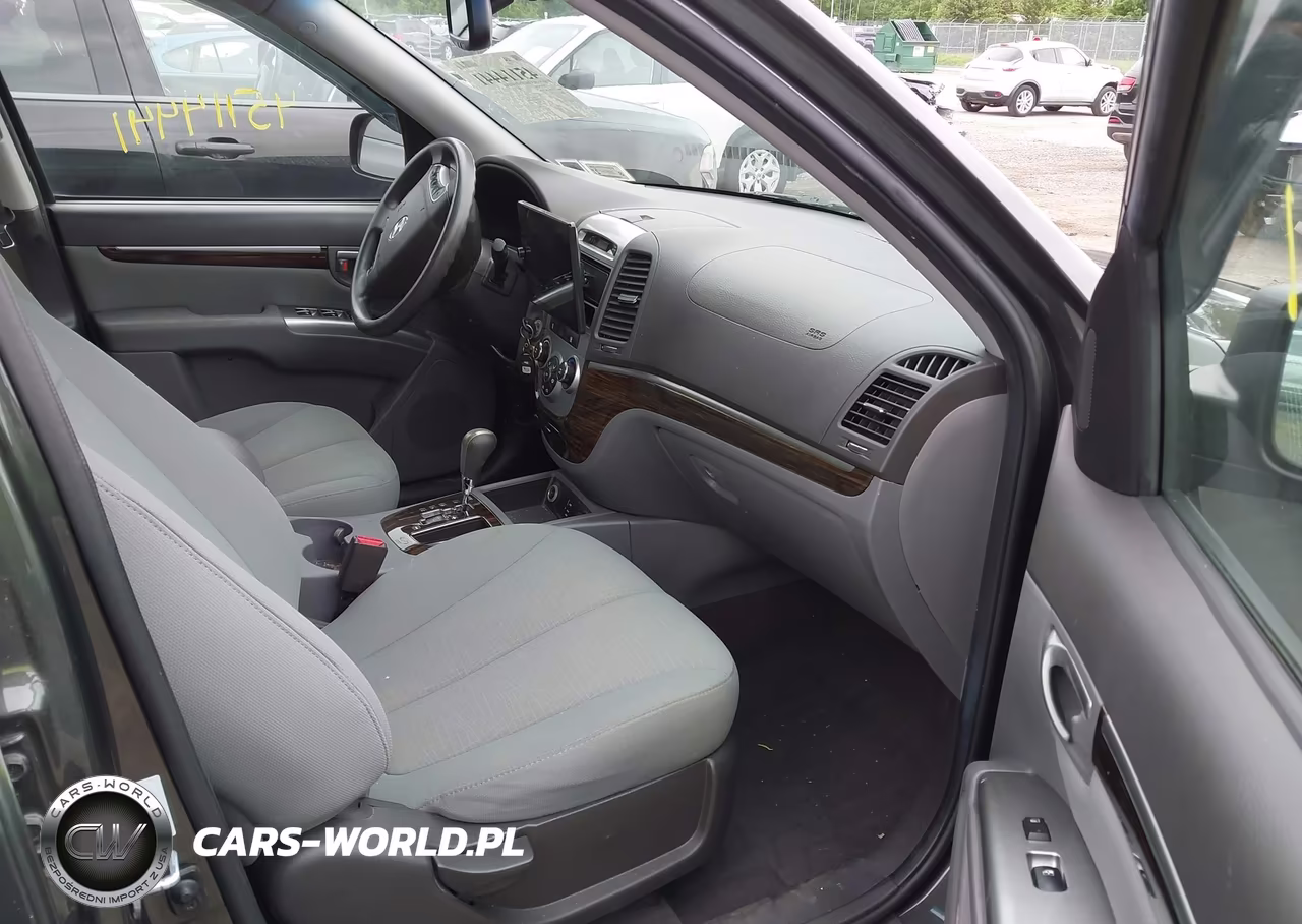 2012 Hyundai Santa Fe Gls VIN:5XYZGDAB9CG150942 - 5