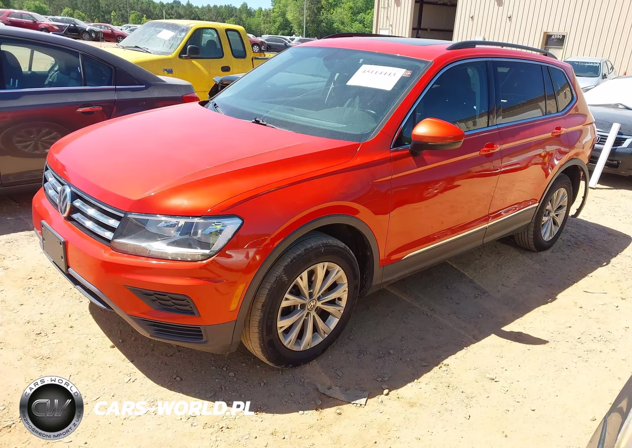 2018 Volkswagen Tiguan 2.0T Se-2.0T Sel VIN:3VV2B7AXXJM057510 - 2