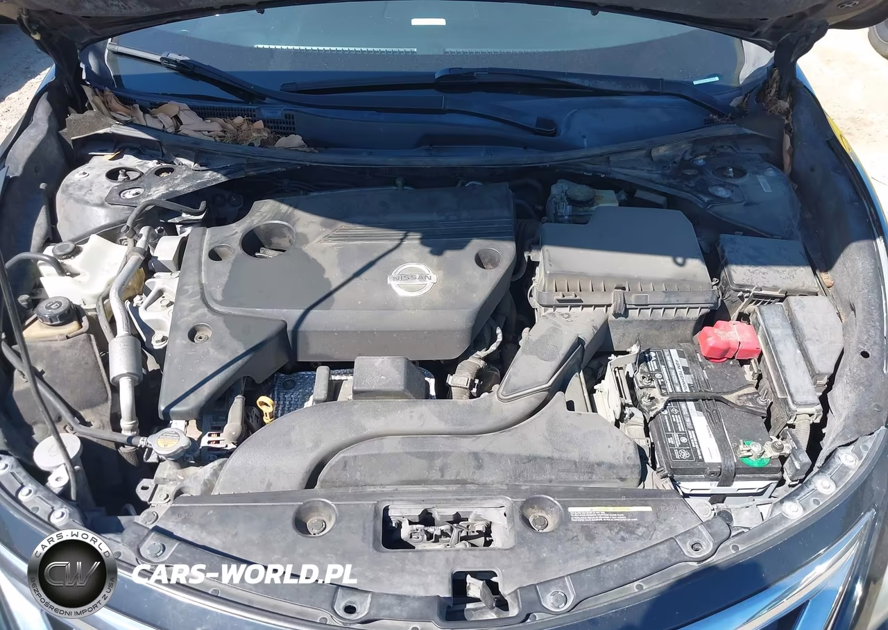 2015 Nissan Altima 2.5 S VIN:1N4AL3AP6FN406584 - 10
