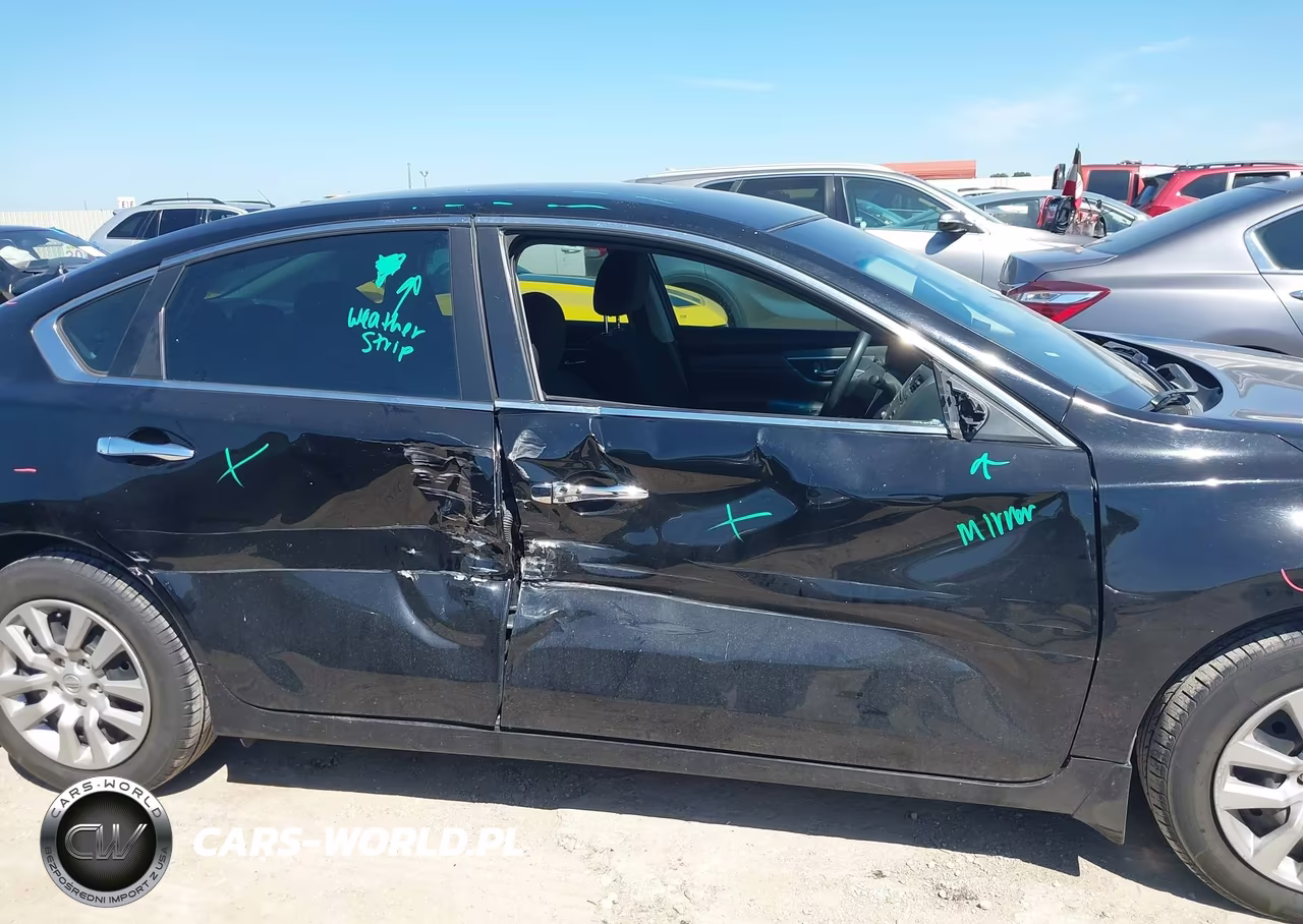 2015 Nissan Altima 2.5 S VIN:1N4AL3AP6FN406584 - 13