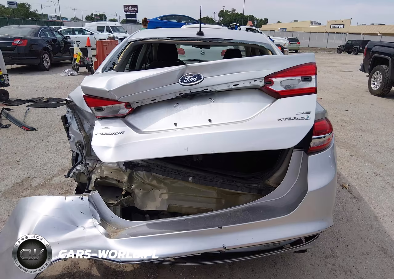 2017 Ford Fusion Hybrid Se VIN:3FA6P0LU2HR288142 - 17