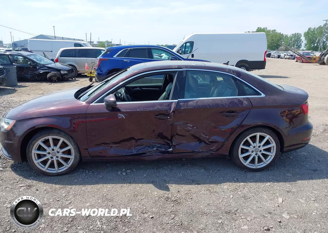 2015 Audi A3 2.0T Premium VIN:WAUEFGFF7F1047888 - 13