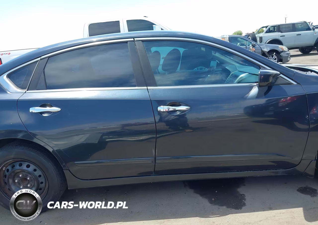 2014 Nissan Altima 2.5 S VIN:1N4AL3AP2EN339173 - 13