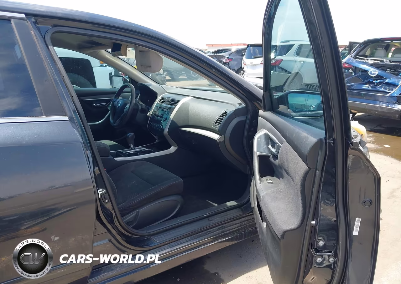 2014 Nissan Altima 2.5 S VIN:1N4AL3AP2EN339173 - 5