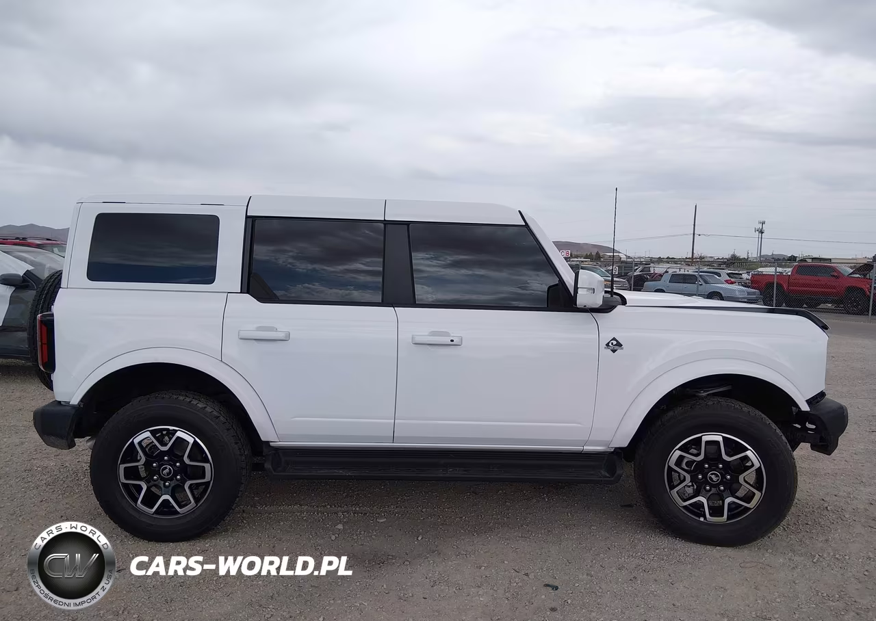 2025 Ford Bronco Outer Banks VIN:1FMEE8BPXSLB27433 - 13