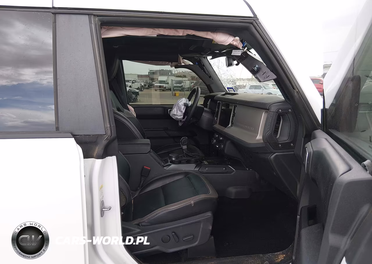 2025 Ford Bronco Outer Banks VIN:1FMEE8BPXSLB27433 - 5