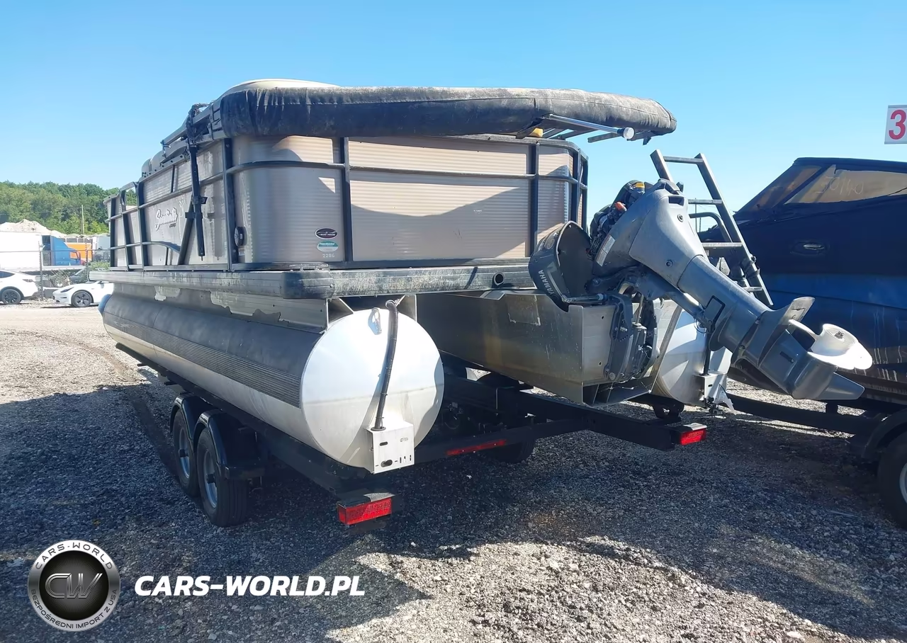 2019 Godfrey Pontoon VIN:00000GDY51305C919 - 3