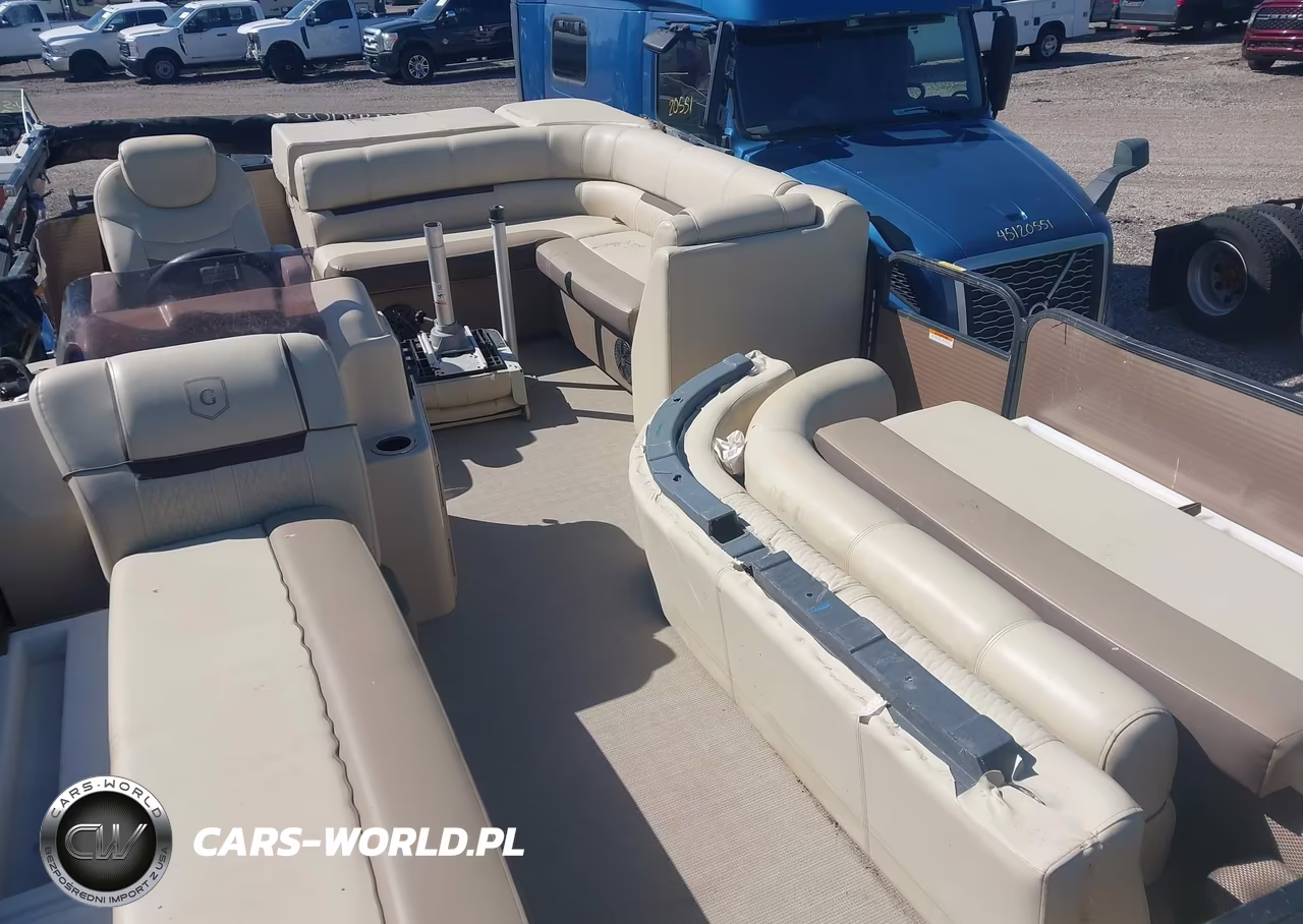2019 Godfrey Pontoon VIN:00000GDY51305C919 - 8