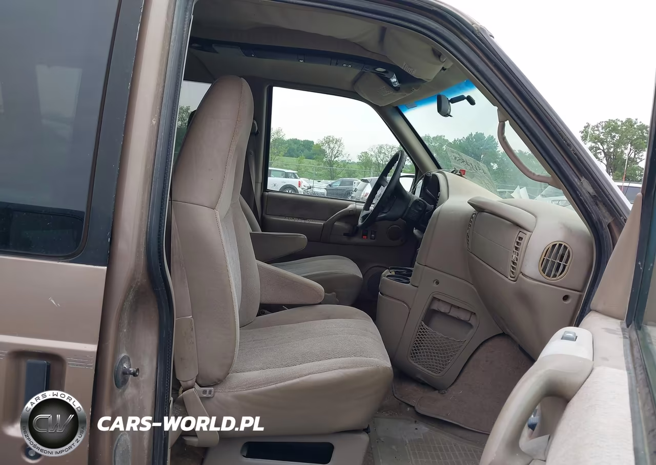 2001 Chevrolet Astro Ls VIN:1GNEL19W61B133370 - 5