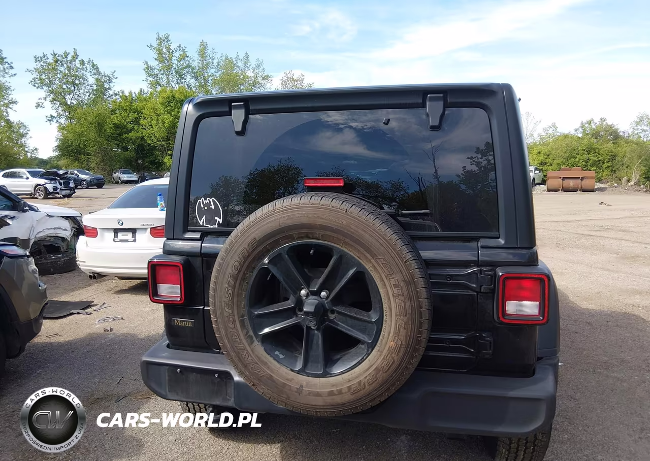 2022 Jeep Wrangler Unlimited Sport Altitude 4X4 VIN:1C4HJXDG6NW166754 - 16