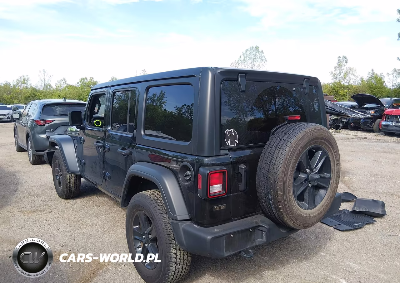 2022 Jeep Wrangler Unlimited Sport Altitude 4X4 VIN:1C4HJXDG6NW166754 - 3
