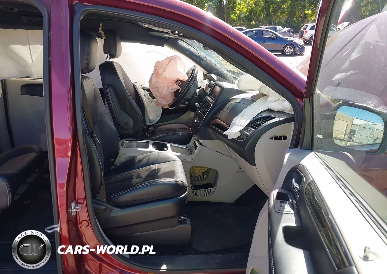 2019 Dodge Grand Caravan Sxt VIN:2C4RDGCG4KR712145 - 5
