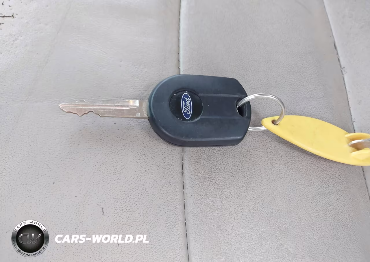 2008 Ford Escape Xlt VIN:1FMCU03158KE31757 - 11