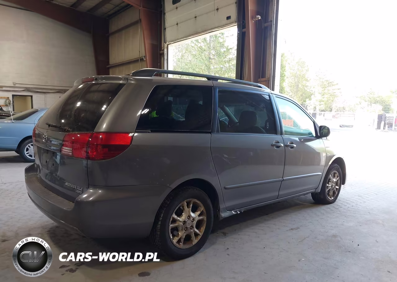 2005 Toyota Sienna Xle VIN:5TDBA22C05S050460 - 4