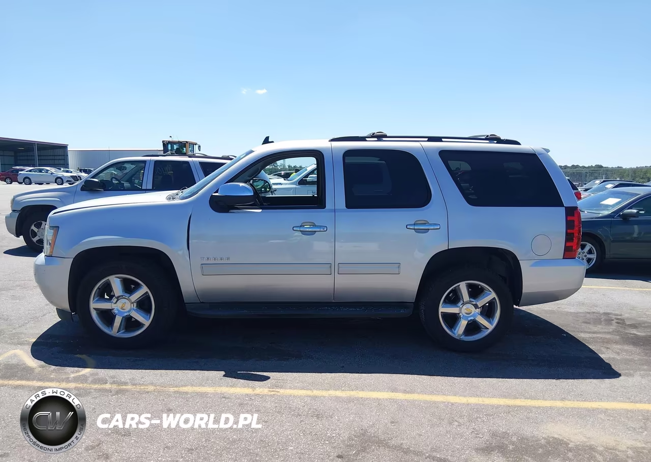 2013 Chevrolet Tahoe Ls VIN:1GNSCAE02DR240061 - 14