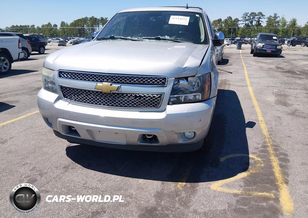 2013 Chevrolet Tahoe Ls VIN:1GNSCAE02DR240061 - 6