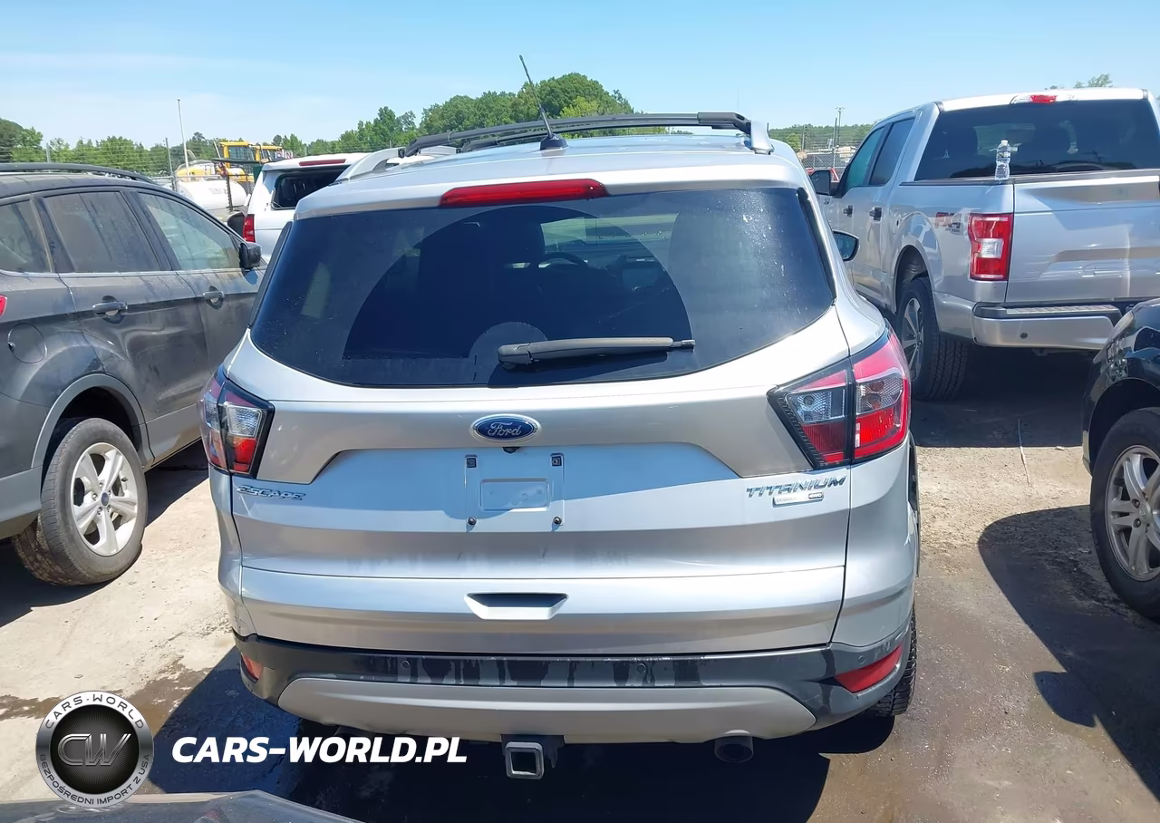 2017 Ford Escape Titanium VIN:1FMCU9J91HUE02502 - 16