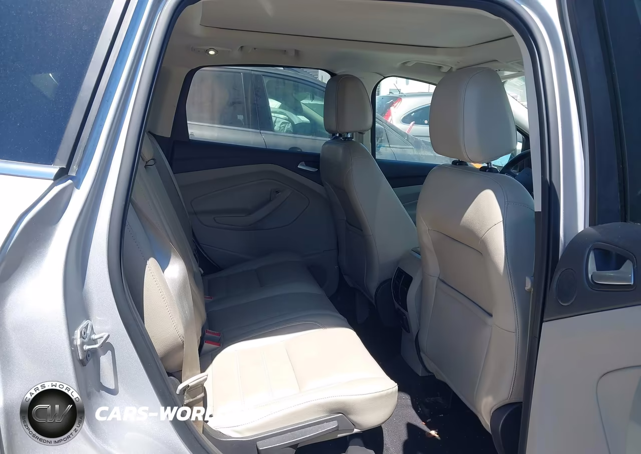 2017 Ford Escape Titanium VIN:1FMCU9J91HUE02502 - 8