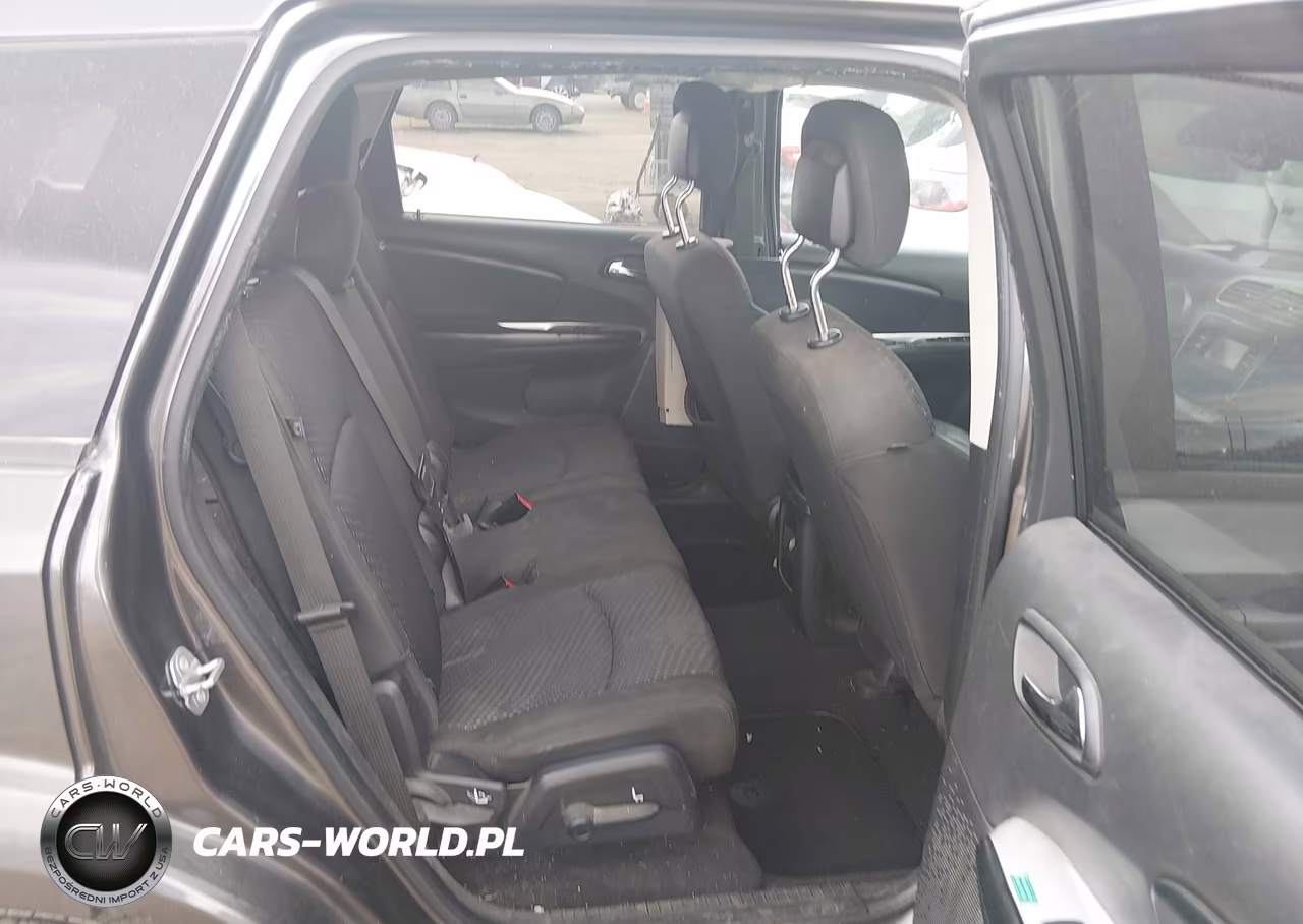 2019 Dodge Journey Se VIN:3C4PDCBB3KT874819 - 8
