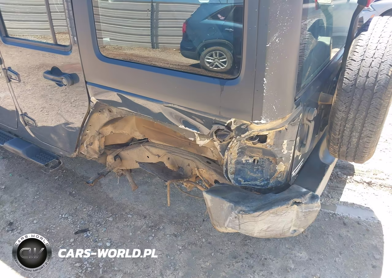 2016 Jeep Wrangler Unlimited Sport Rhd VIN:1C4BJWKG6GL312402 - 6