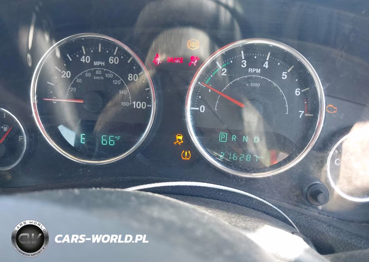 2016 Jeep Wrangler Unlimited Sport Rhd VIN:1C4BJWKG6GL312402 - 7