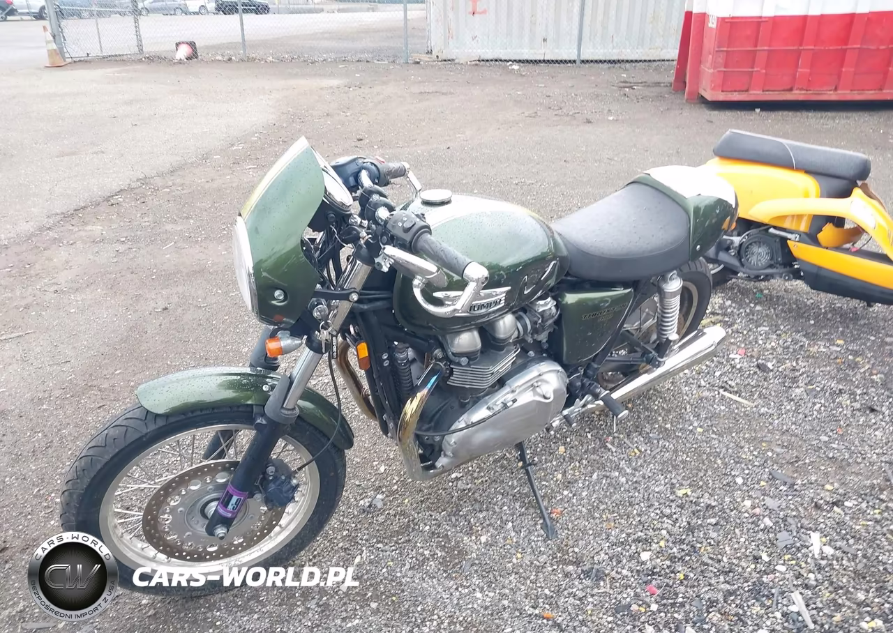 2013 Triumph Motorcycle Thruxton VIN:SMT920K12DT565380 - 2