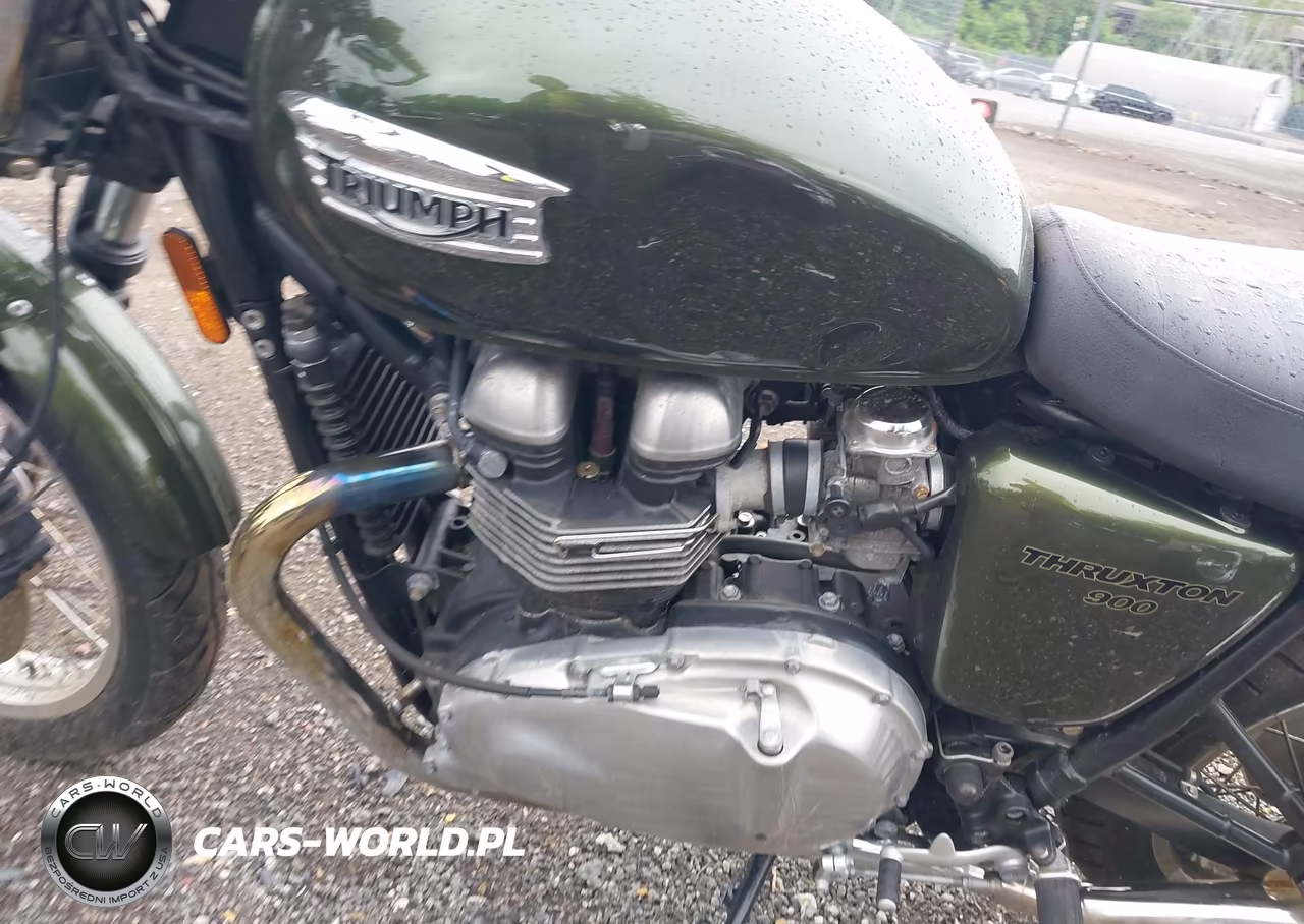 2013 Triumph Motorcycle Thruxton VIN:SMT920K12DT565380 - 9